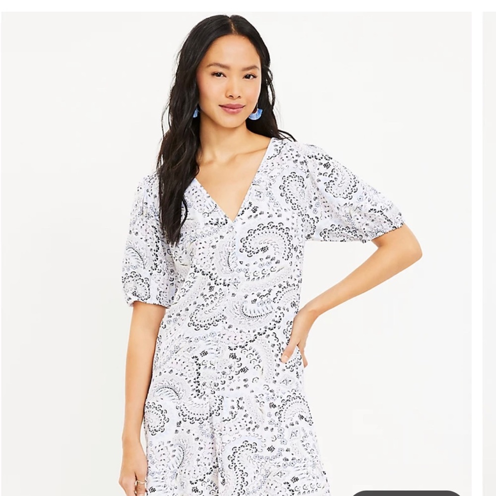 NWT Loft dress beautiful paisley print with soft hues of pink and blues